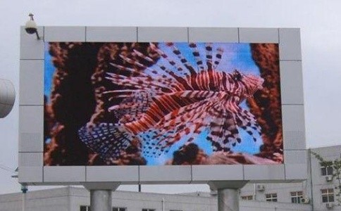 成都led顯示屏生產(chǎn)廠家：led顯示屏如何調(diào)整色調(diào)？