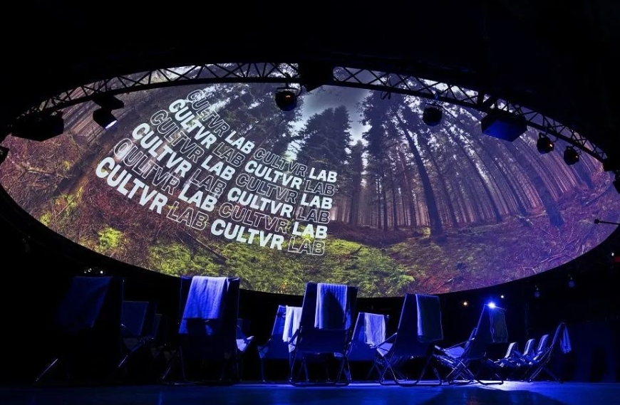 從演唱會到電競館：成都LED顯示屏租賃的“沉浸式”生意經(jīng)